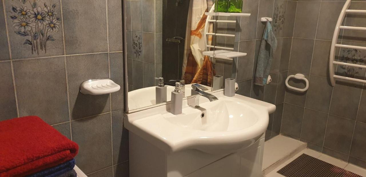 Location Saisonniere Apartment Coursan Luaran gambar