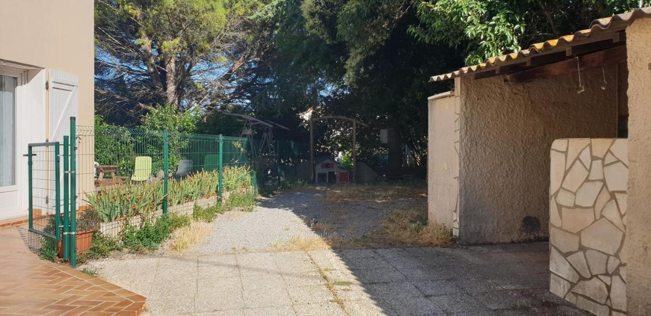 Location Saisonniere Apartment Coursan Luaran gambar