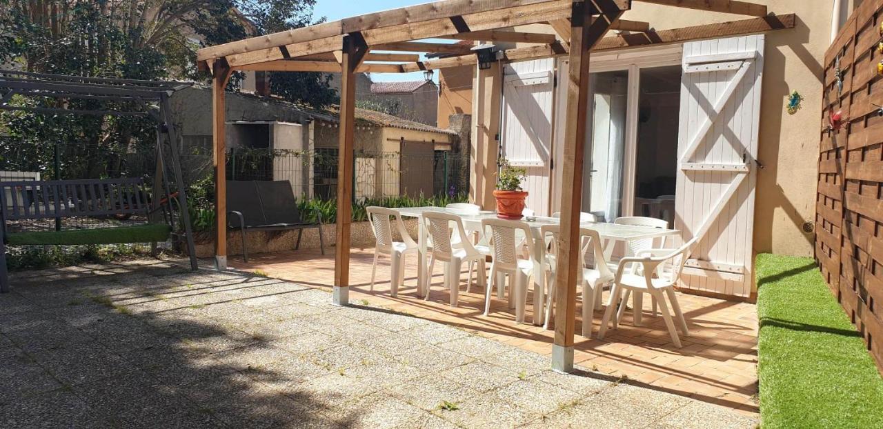 Location Saisonniere Apartment Coursan Luaran gambar