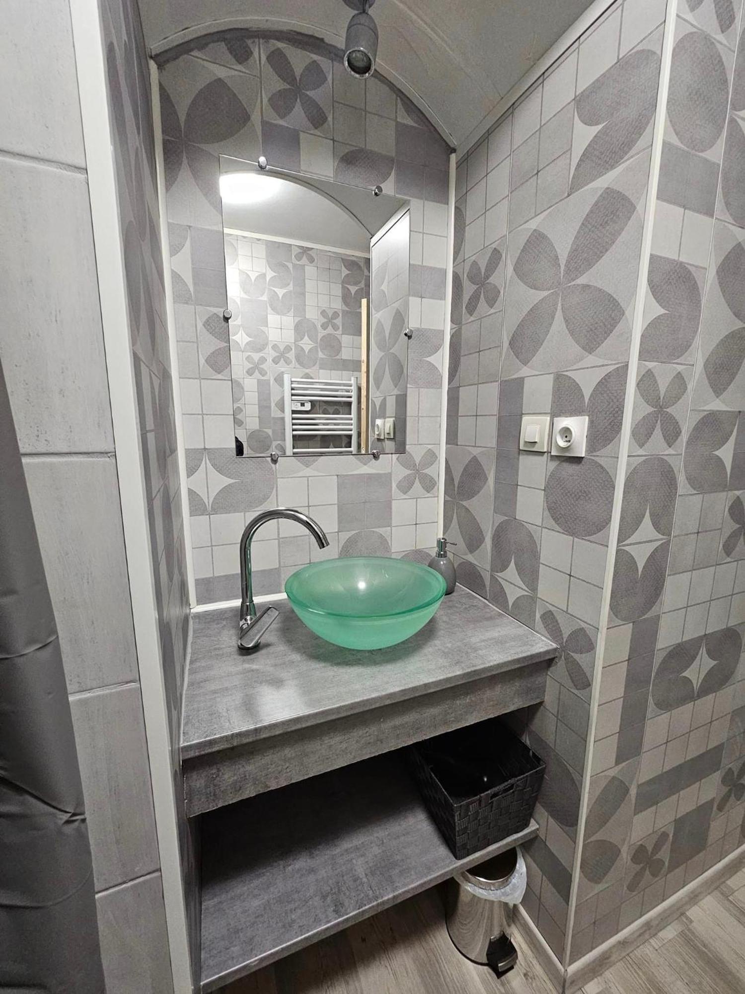 Location Saisonniere Apartment Coursan Luaran gambar