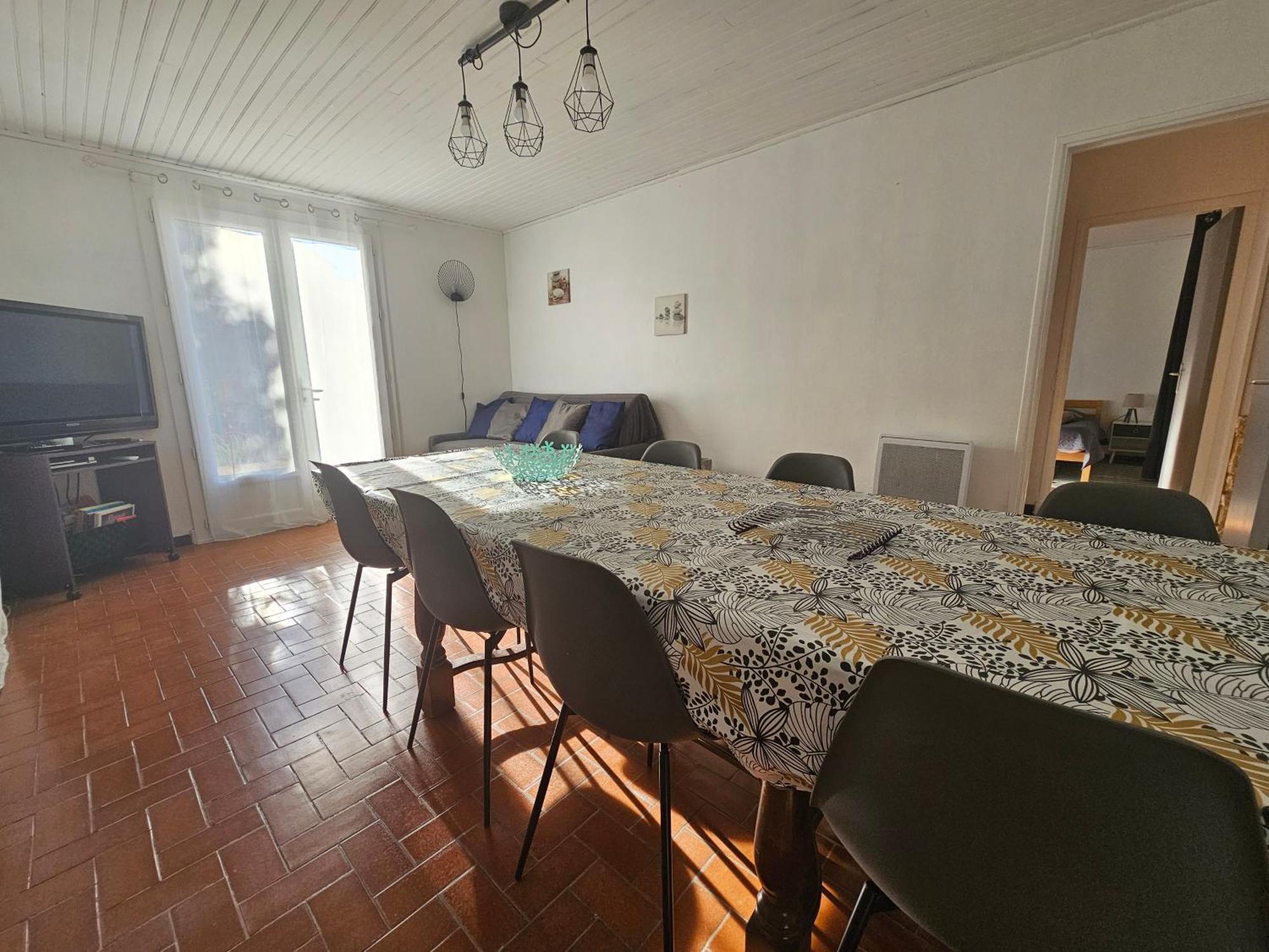 Location Saisonniere Apartment Coursan Luaran gambar