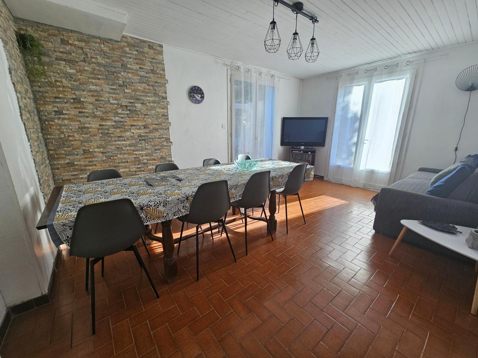 Location Saisonniere Apartment Coursan Luaran gambar