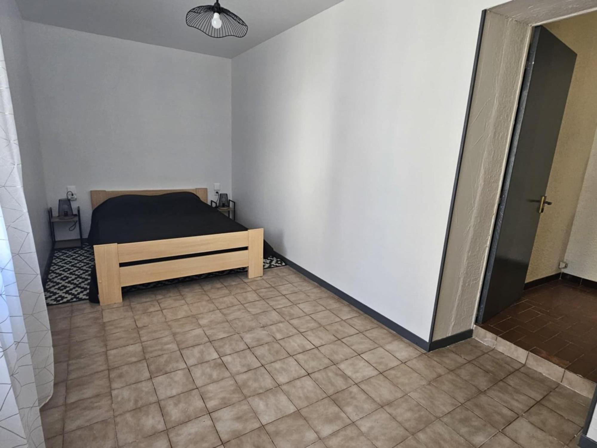 Location Saisonniere Apartment Coursan Luaran gambar