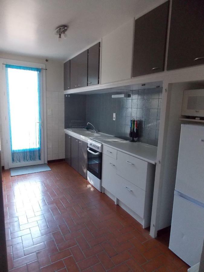 Location Saisonniere Apartment Coursan Luaran gambar